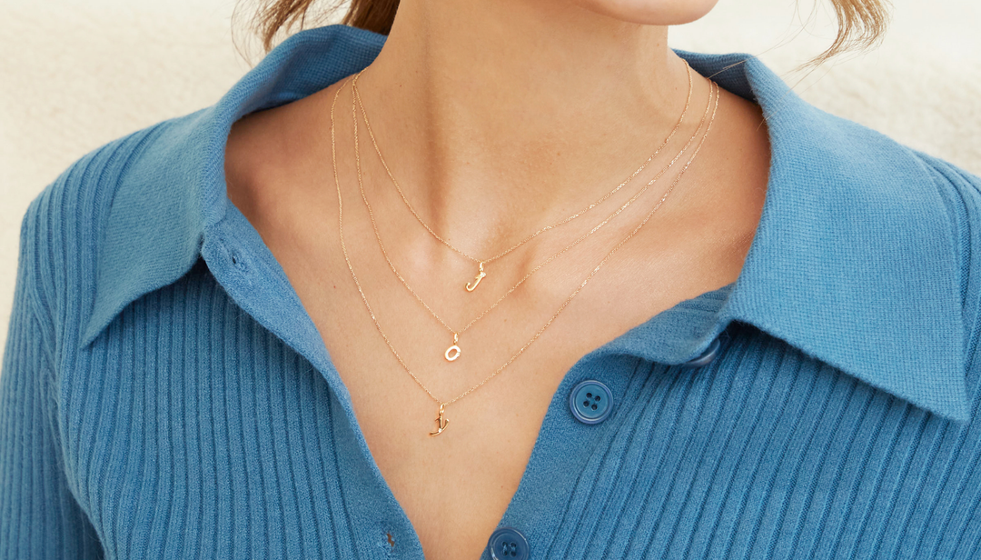 Gemstone jewellery gifts for a sister