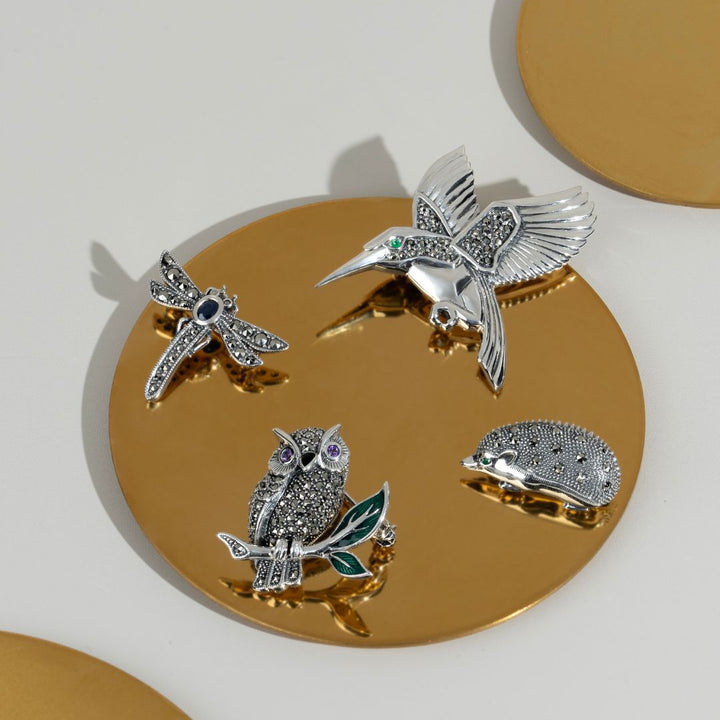 Art Nouveau Style Oval Marcasite & Emerald Dragonfly Brooch in 925 Sterling Silver