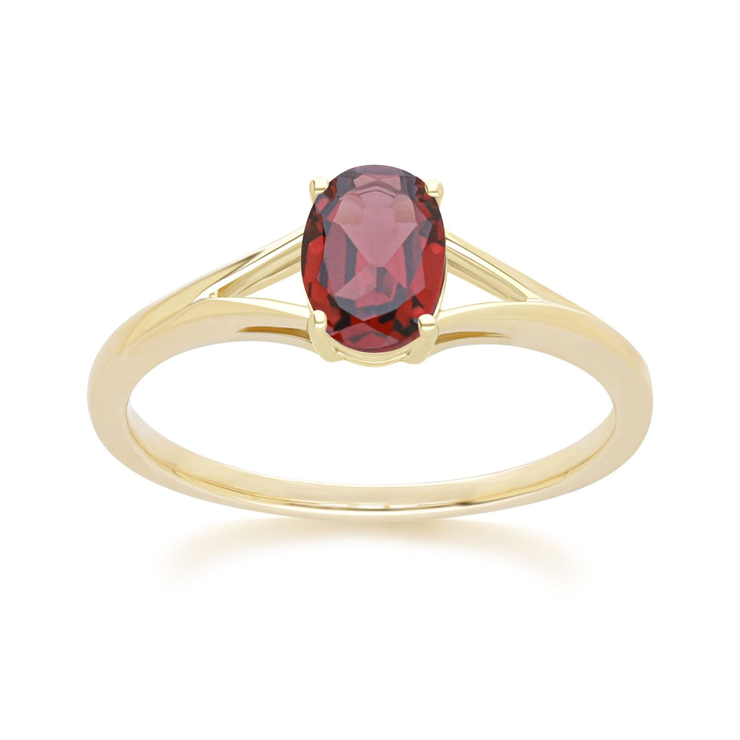 Classic Oval Garnet Ring in 9ct Yellow Gold
