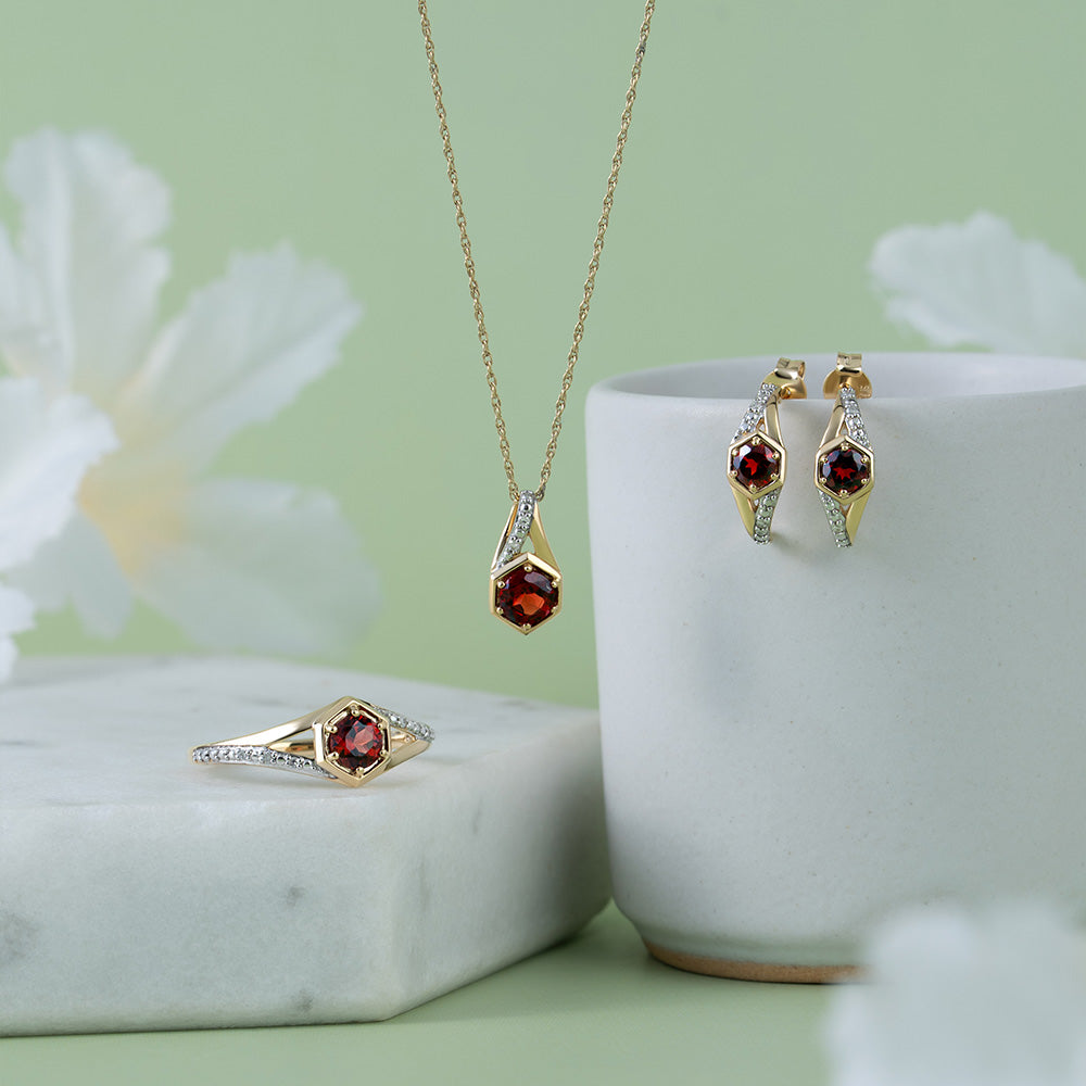 Geometric Hexagon with Prong set Round Garnet and Diamond Pendant Necklace in 9ct Yellow Gold