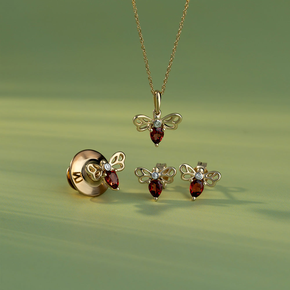 Honeycomb Art Nouveau Pear Shape Garnet and Diamond Bee Stud Earrings in 9ct Yellow Gold