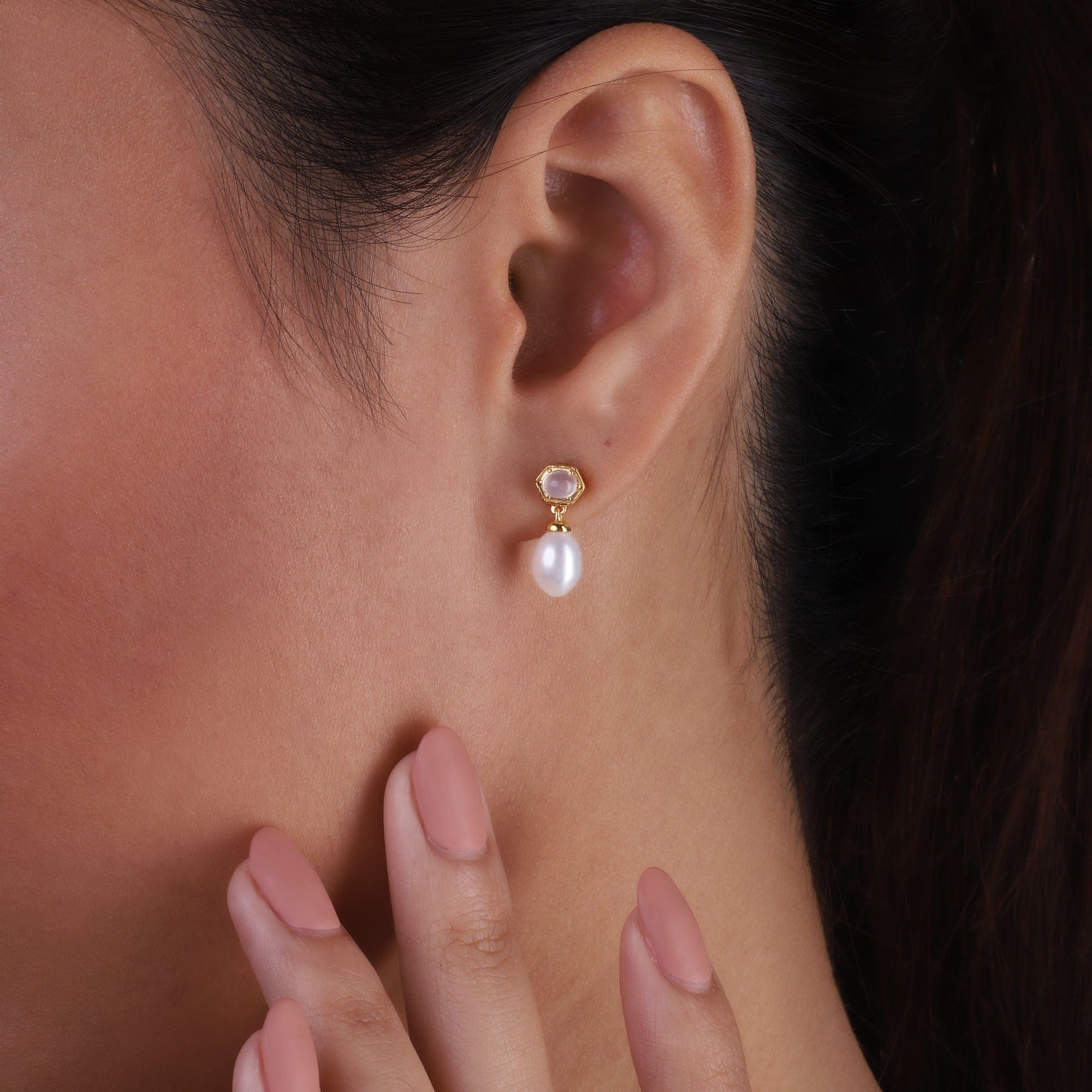 Modern Pearl & Moonstone Pendant & Earring Set in Gold Plated Silver - Gemondo
