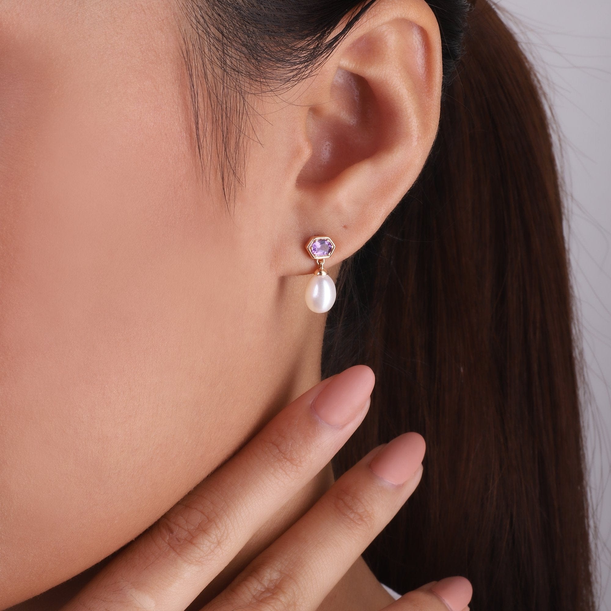 Modern Pearl & Tanzanite Mismatched Drop Earrings in Rose Gold Plated Sterling Silver