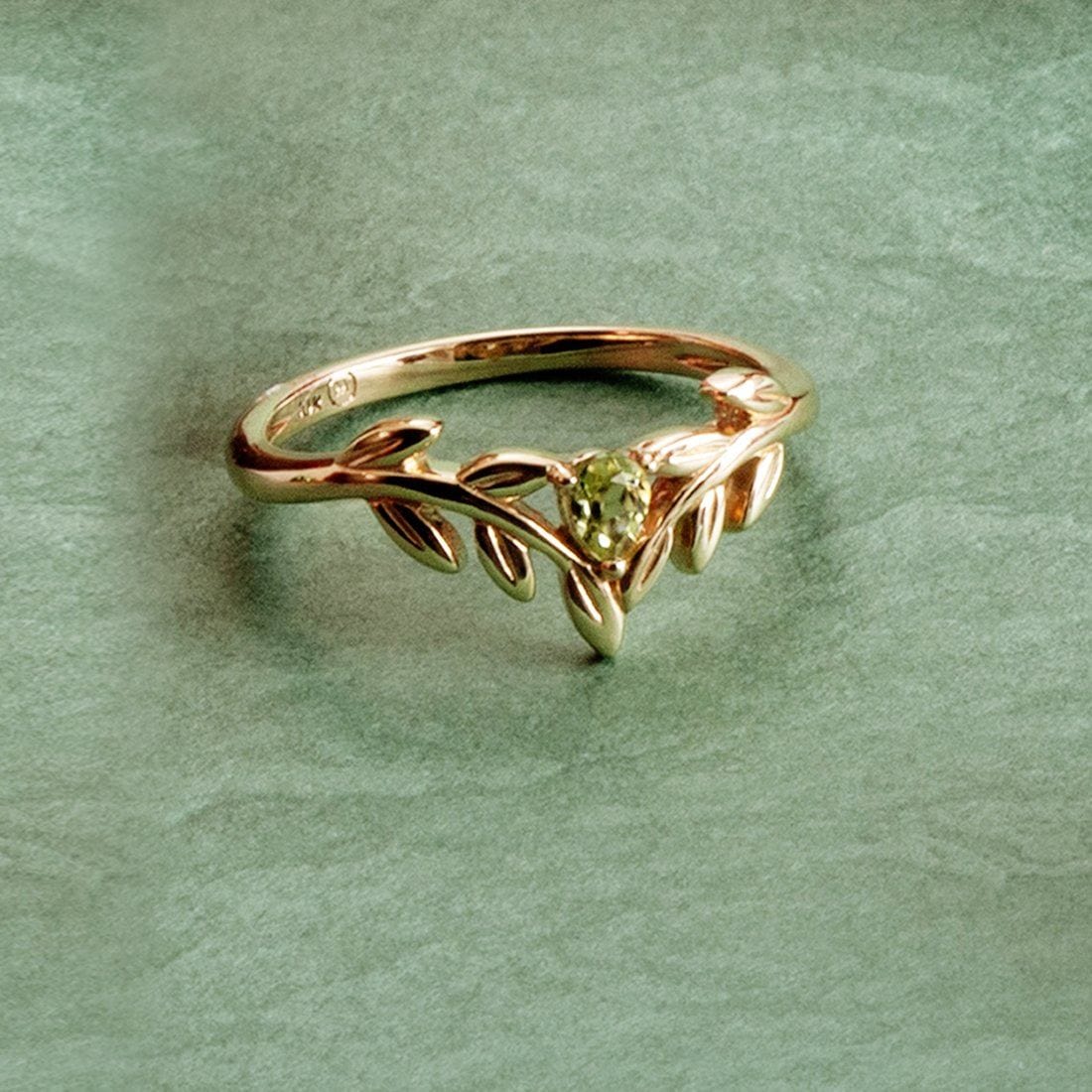 O Leaf Peridot Wishbone Ring 