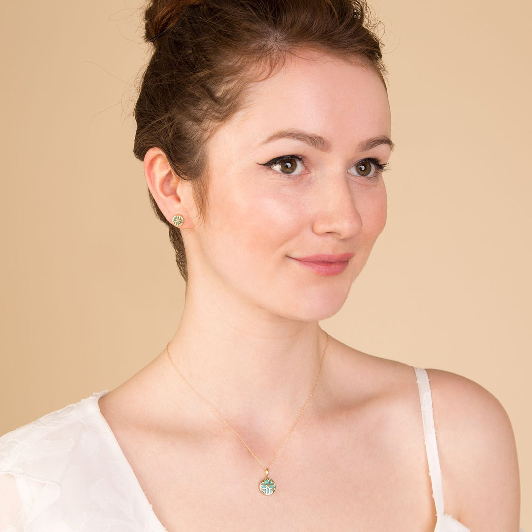 135P1659019 Art Nouveau Style Round Turquoise Floral Pattern Overlay Pendant in 9ct Yellow Gold 3